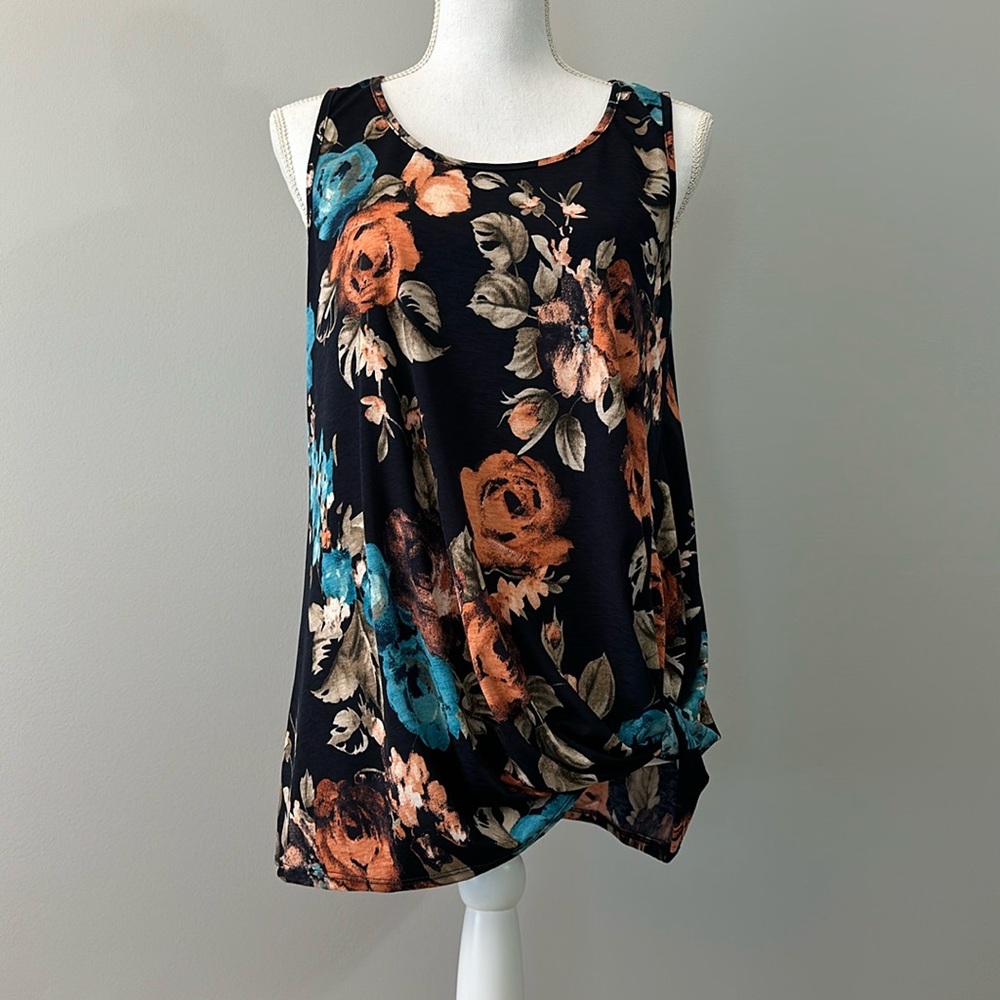 Dressy Sleeveless Blouse With Floral Design